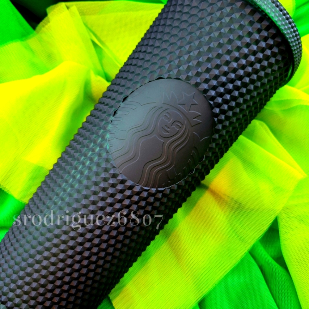 🍀NEW🍀2022 Starbucks Matte Green Studded Soft Touch